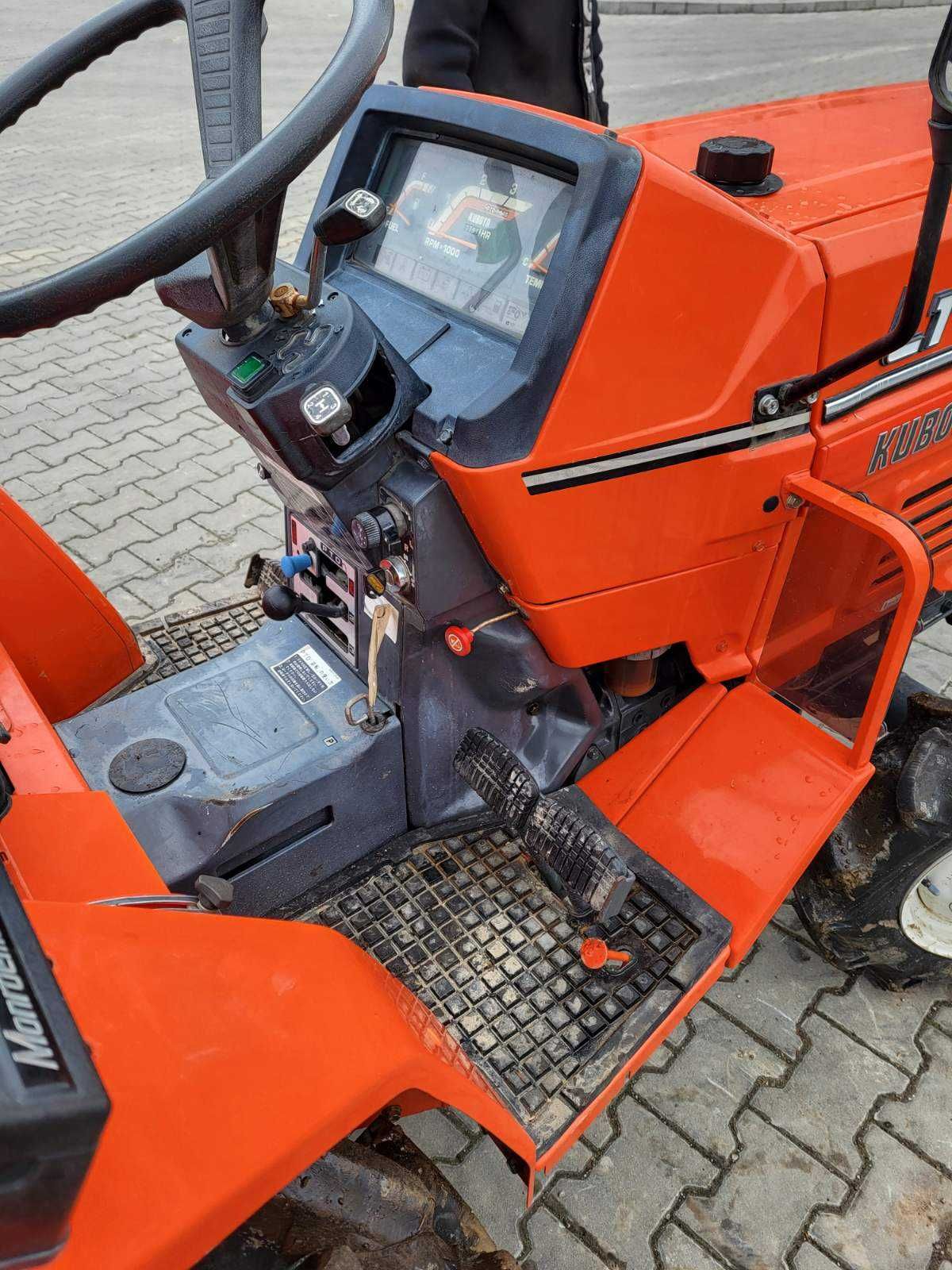 Мінітрактор Kubota L1-215 (21 к.с.) з рідною грунтофрезою 140 см