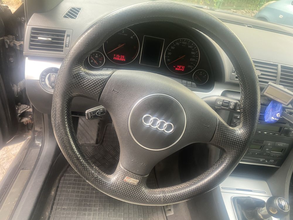 Audi a4b6 avant s-line