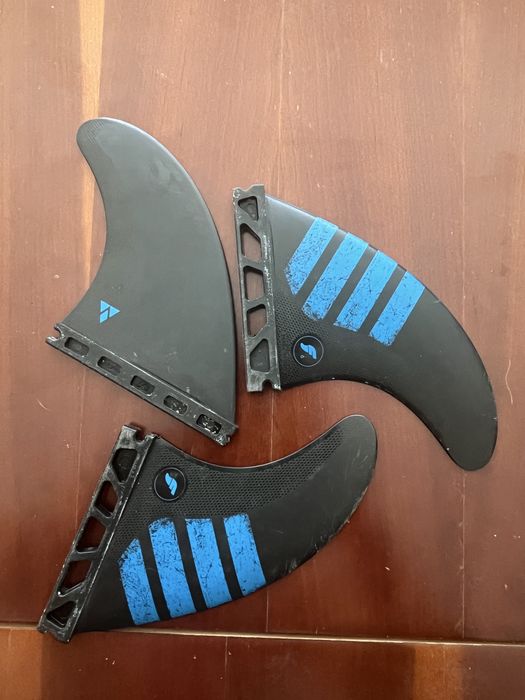 Quilhas Futures Fins F6 Carbon/Teal M Tri