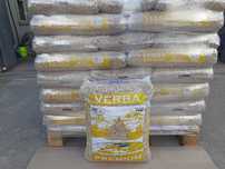 Pellet  drzewny  sosnowy jasny A1  premium worki 15 kg detal , hurt.
