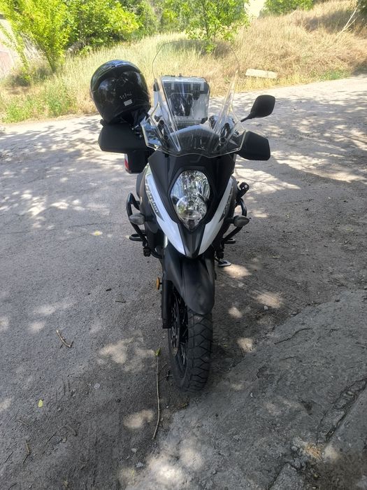 Suzuki  V  Strom