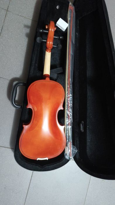 Violino3/4 nova!!!