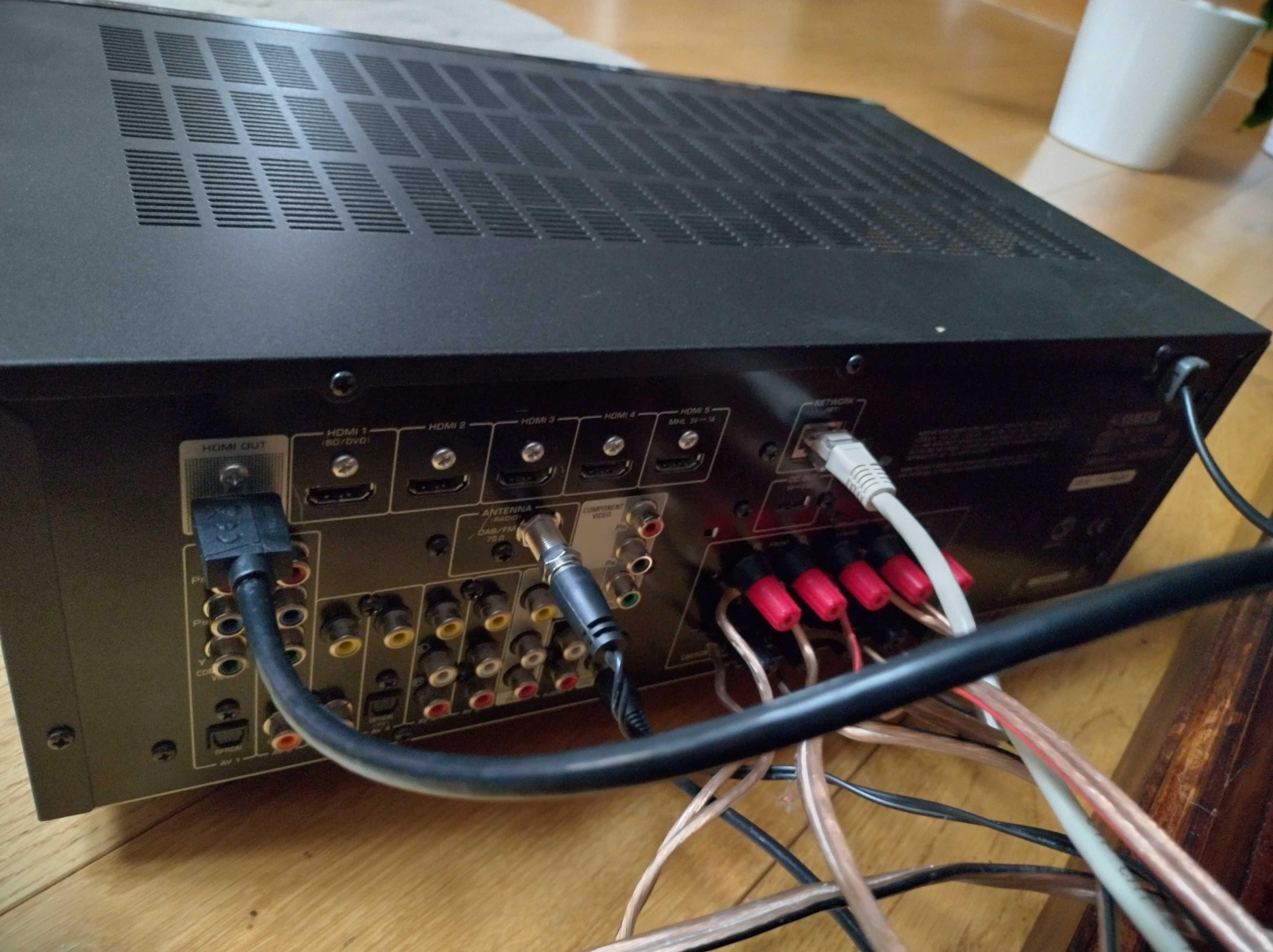 Sprzedam Amplituner 5.1 muzyka kino domowe Yamaha RX-V500D