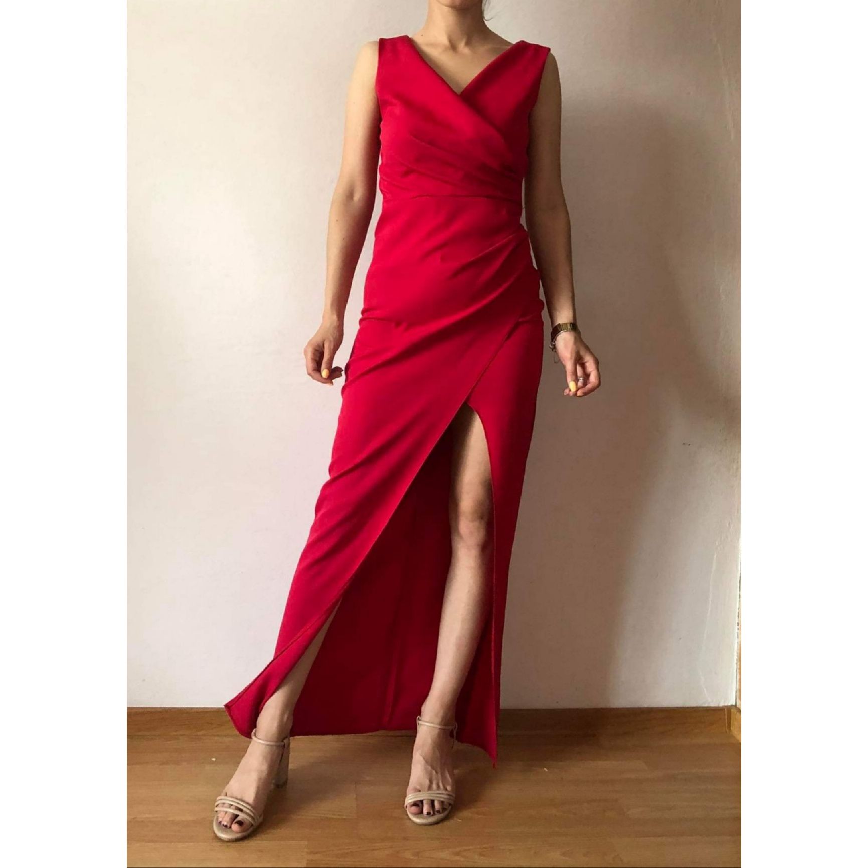 Czerwona sukienka elegancka S