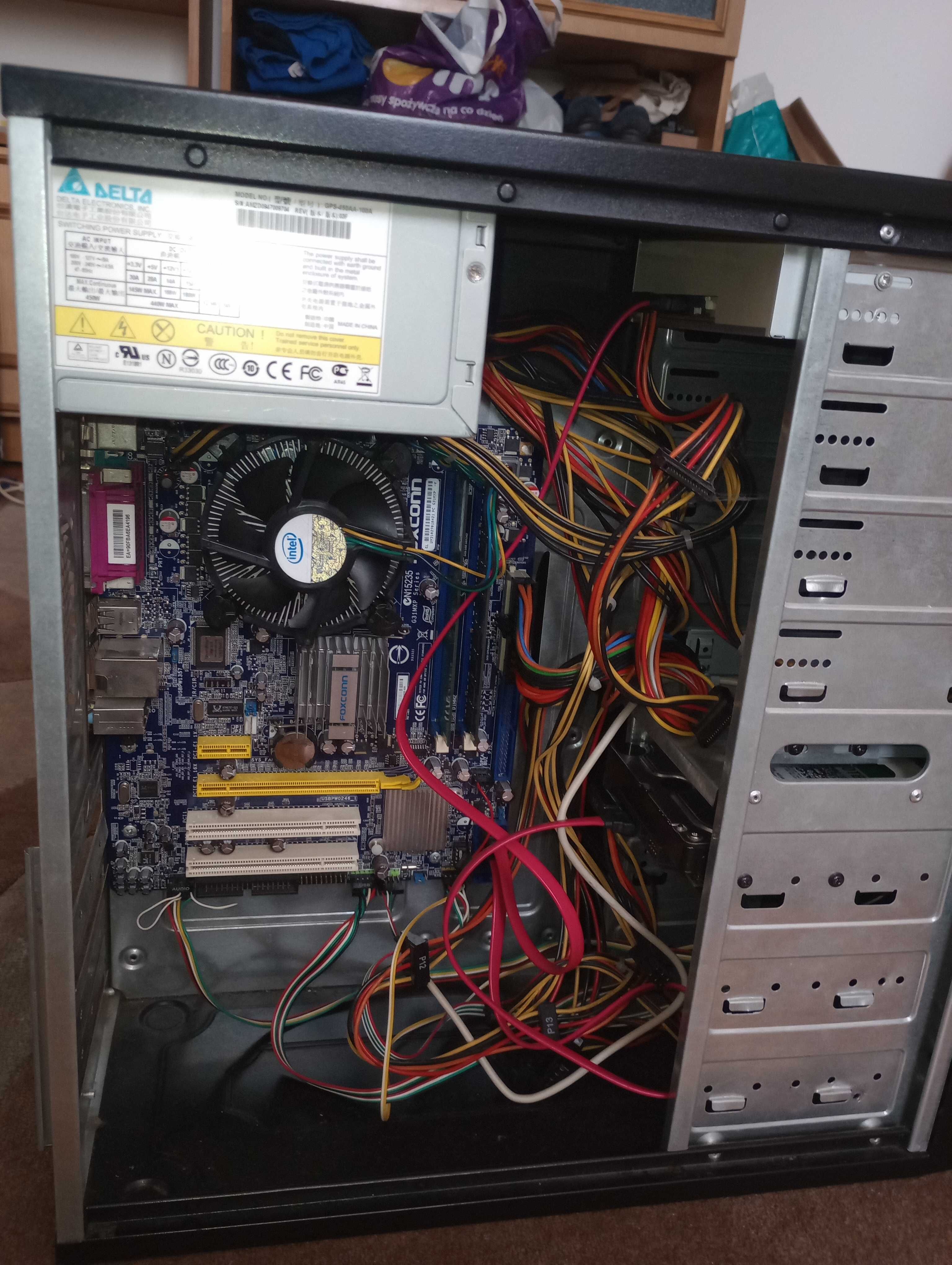 Sprzedam jednostkę systemową INTEL DUAL CORE 2"2,7 Grz