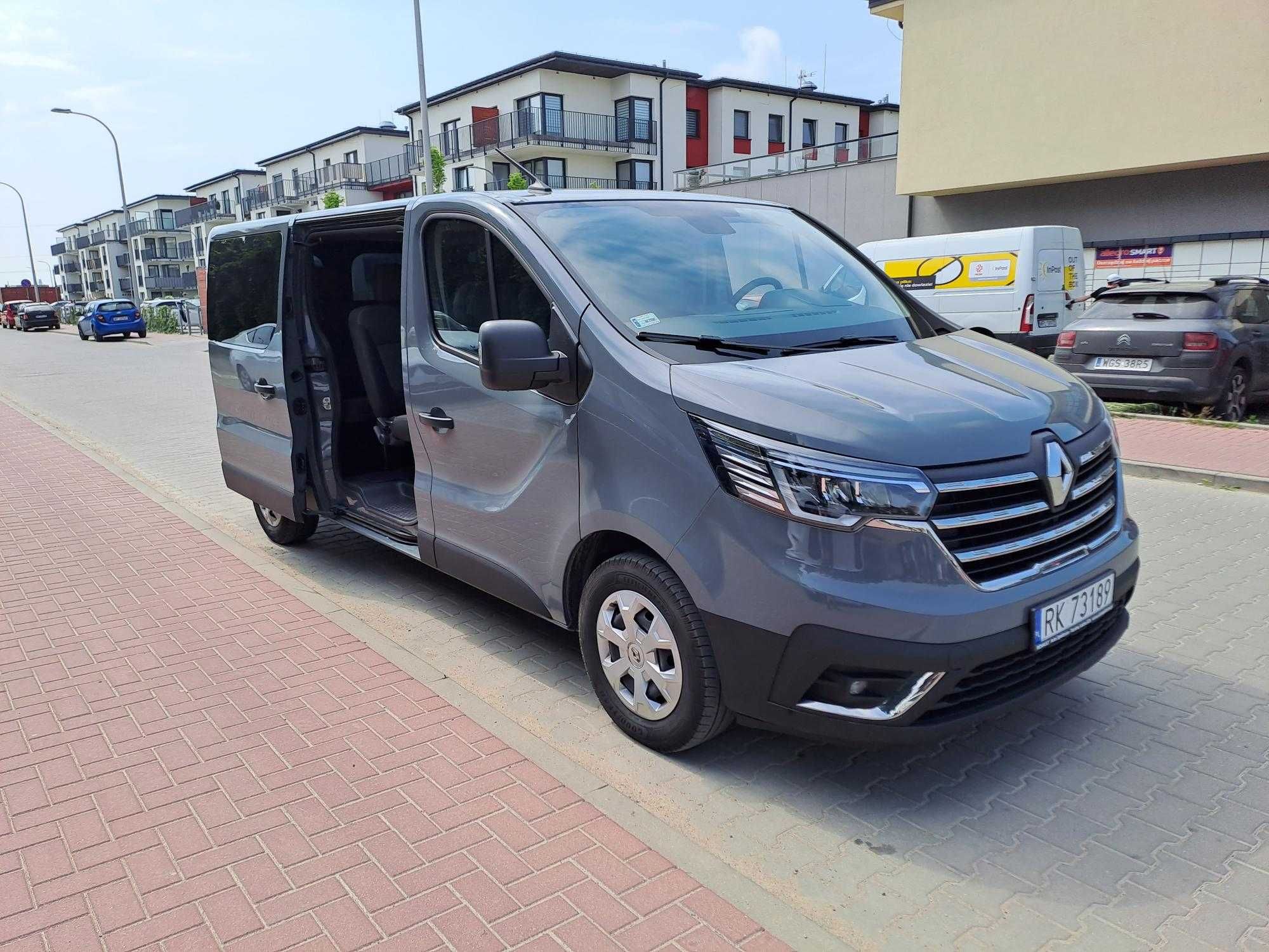 Wynajem BUS 9 osobowe Płock, Transport wolne terminy wakacje