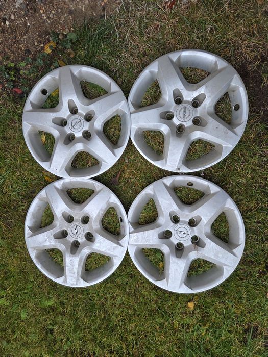 Koła z oponami zimowymi Opel Vectra  5x110 205/55/r16