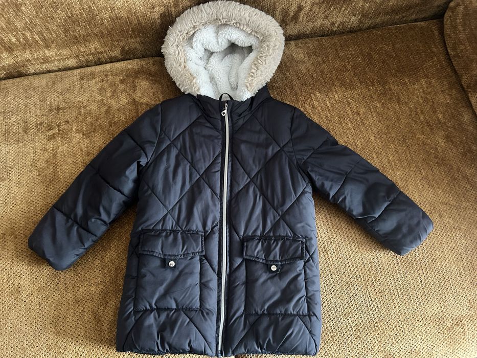 Дитячі курточки на дівчинку 104-110 см