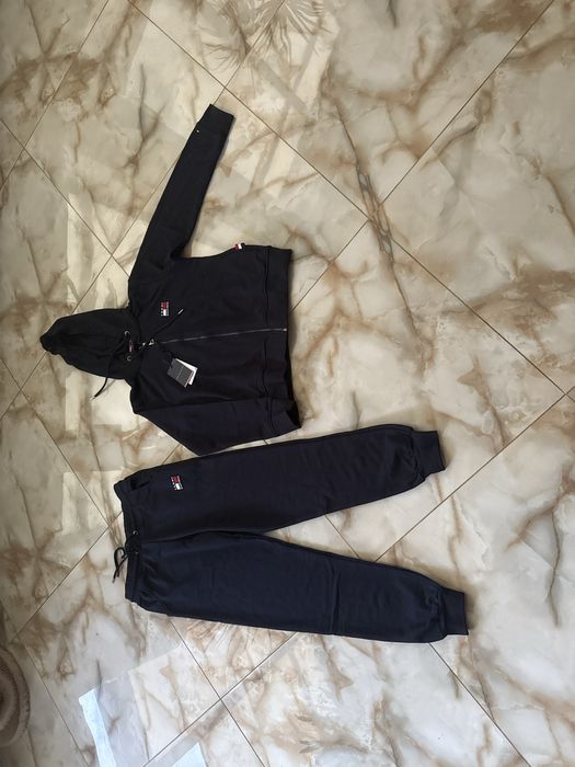 Костюм женский Tommy Hilfiger