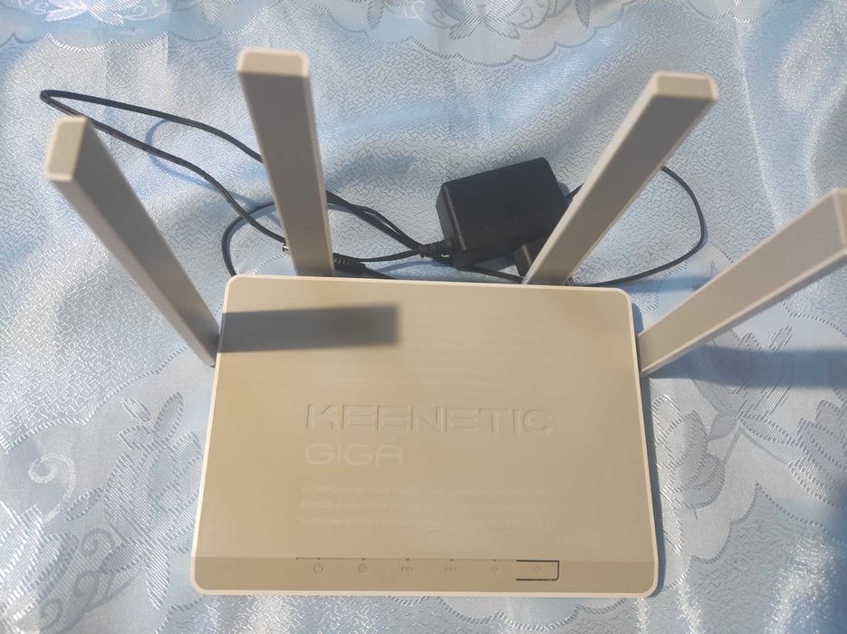 Роутер Kinetec Giga KN-1011