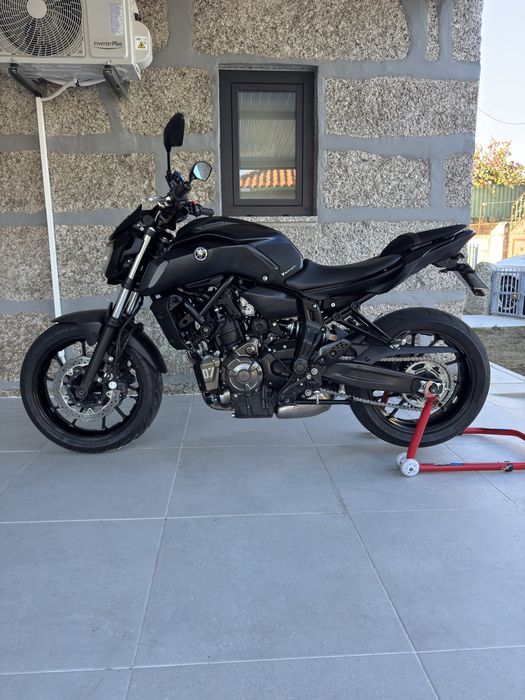 Yamaha MT 07 Akrapovic