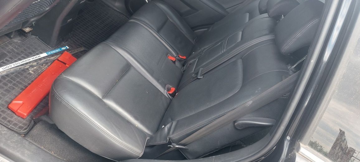 Fotele boczki skóra chevrolet captivia 10r