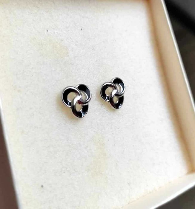 Czarne Zawijasy Srebrne Kolczyki 925 Sztyft