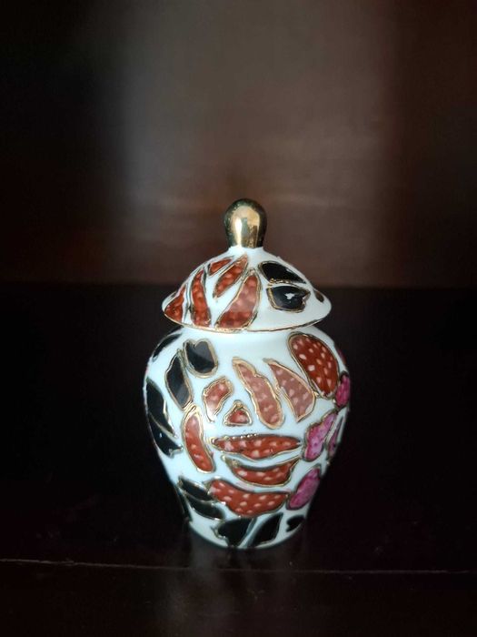 Vaso de cerâmica decorativo