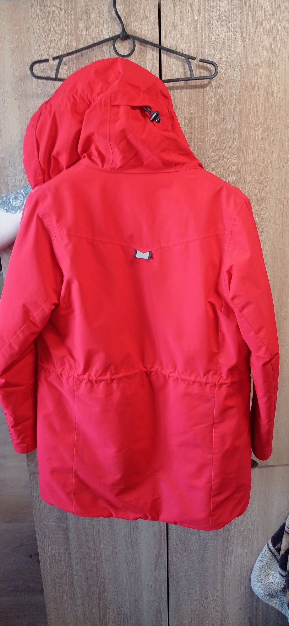 Куртка Helly Hansen, накидка nev look, мехова безрукавка