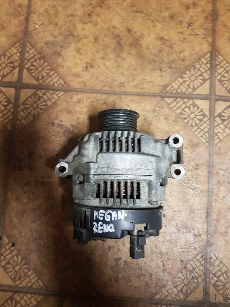 Alternator Renault Megane 1.4 16V  77004  22237