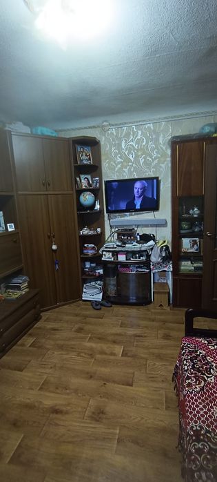 Продам 3х комнатную квартиру по ул. Благовещенская, 2/2 этаж,