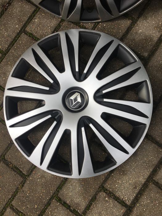 Kołpaki 16 cali z naklejką Renault