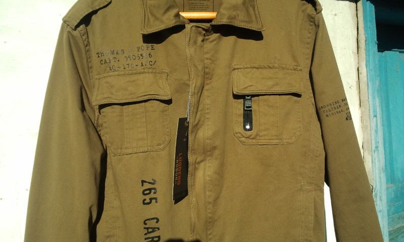 Стильная куртка в стиле милитари Rodon