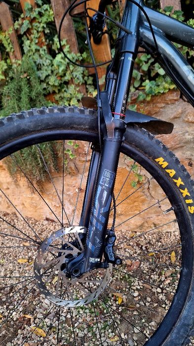 Bicicleta Suspensão Total série limitada