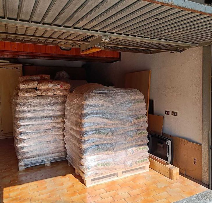 Pellet sosnowy czysta sosna zero dodatkow transport samochodem z windą