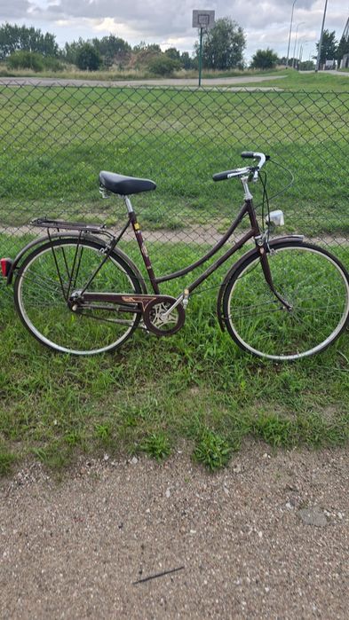 Damka Angielska retro