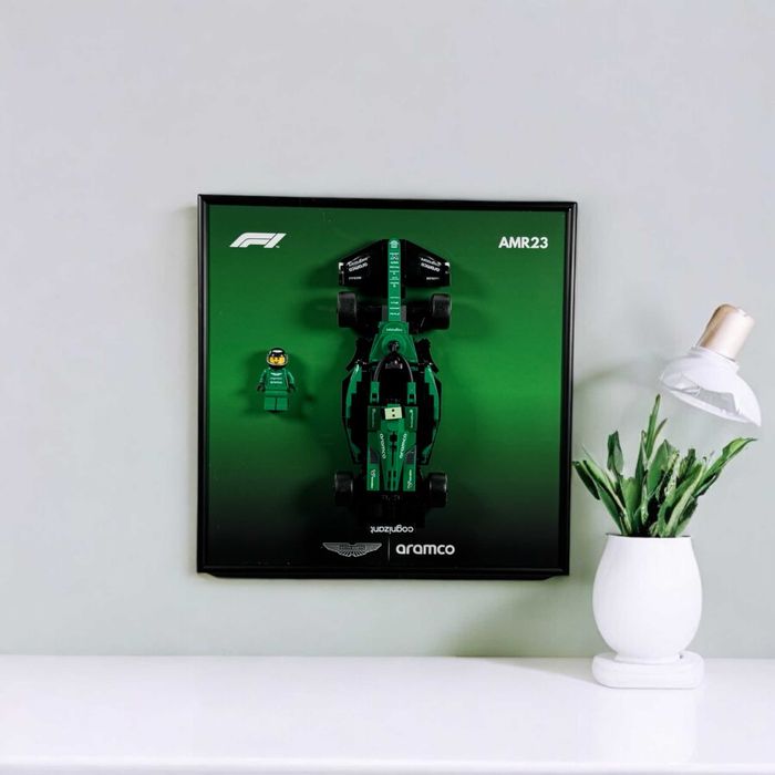 Рамка для LEGO Speed Champions Aston Martin F1 AMR23 Лего 76925 ф1