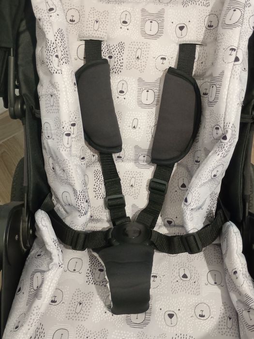 Carrinho de bebe tuctuc  kimbo com ovo