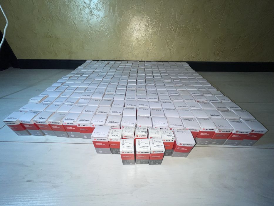 НИЗЬКА ЦІНА! Лампа галогенова для авто Н7 24 ВОЛЬТ, H1 12 ВОЛЬТ