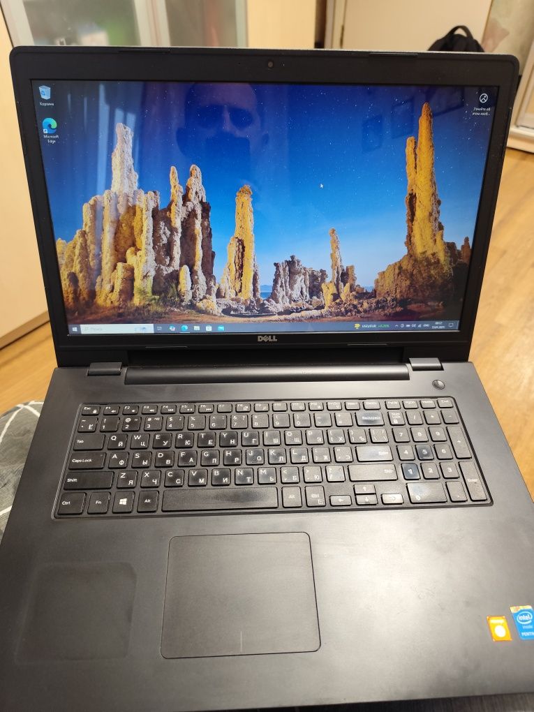 Ноутбук DELL 17.3 P26E