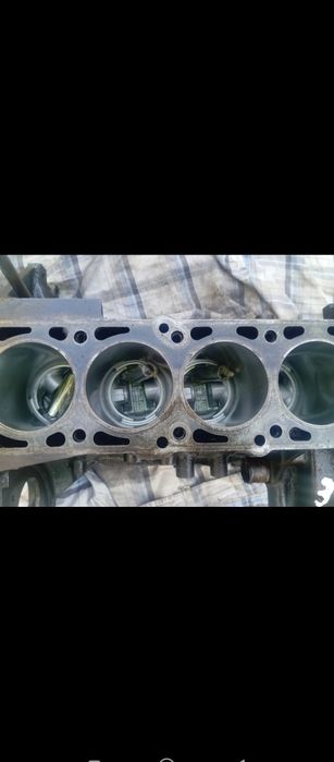 Продам блок ланос 1.5-1.6