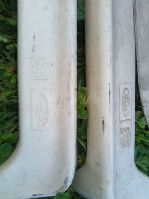 Clássicos e antigos Ford Rs