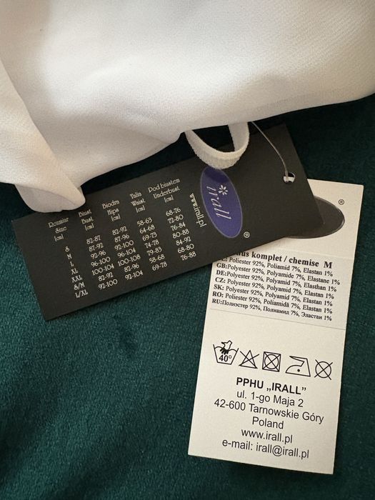 Komplet bielizny koszulka i majtki