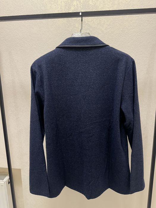 Чоловічий трикотажний піджак на гудзиках