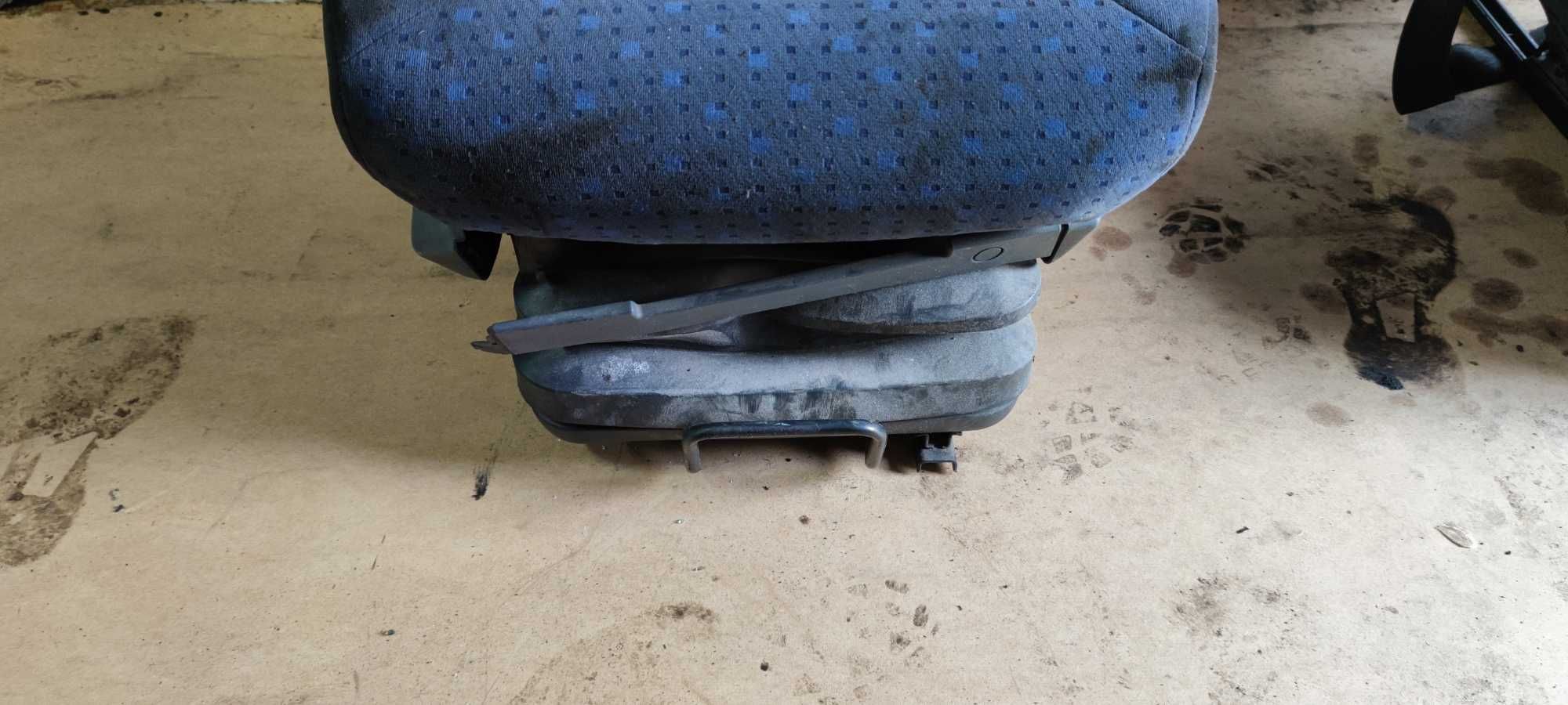 MAN TGA 18.390 Fotel Prawy Pasażera