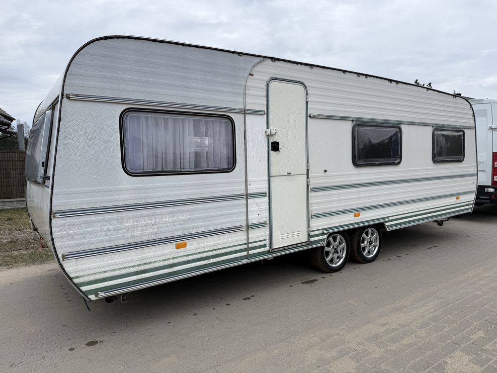 Lord 660 Trzy salonki