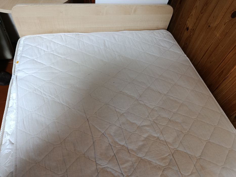 Дерев'яне ліжко з матрацем Velam "Агат" 190*90*23см