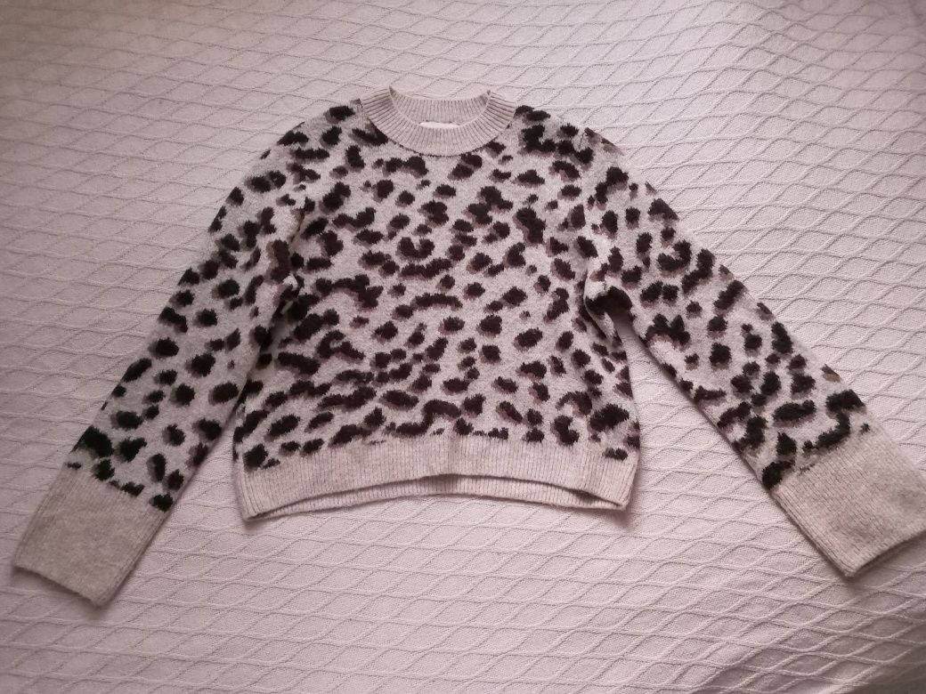 Sweter H&M w panterkę rozmiar S