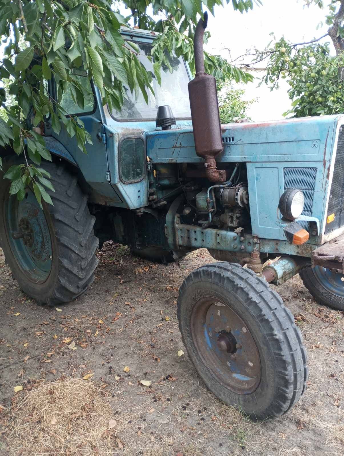 Продам трактор мтз