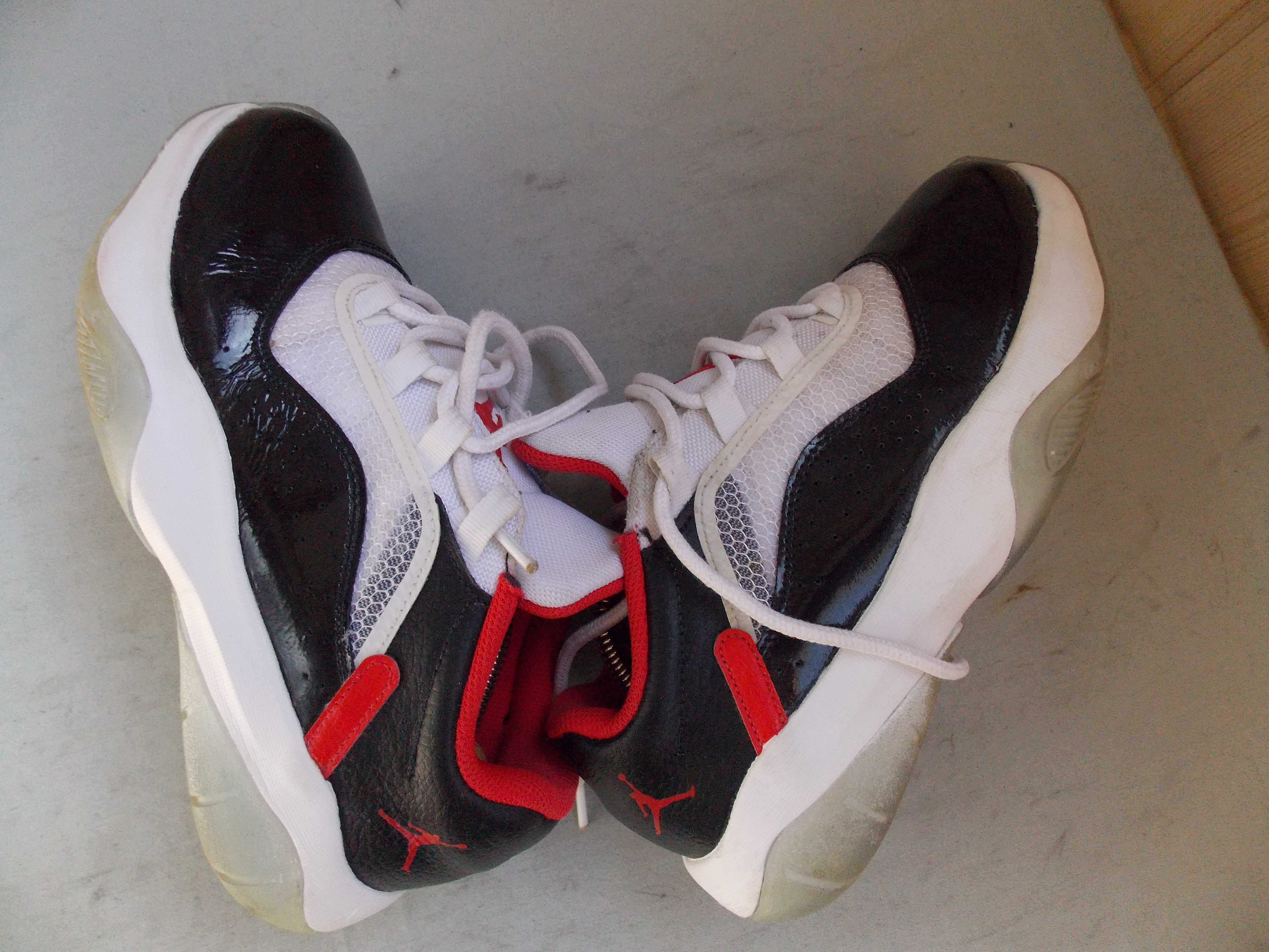 Nike Air Jordan 11 CMFT Low (GS) White Red