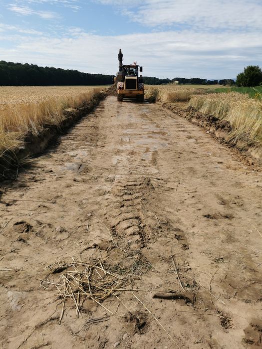 Brukarstwo, drogi szutrowe prace ziemne