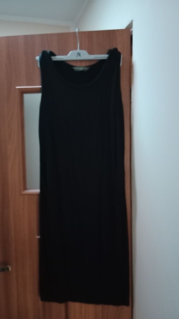 Czarna sukienka M/L