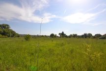 Продаж земельної ділянки під житлову забудову. Вовчинець. Поруч річка.