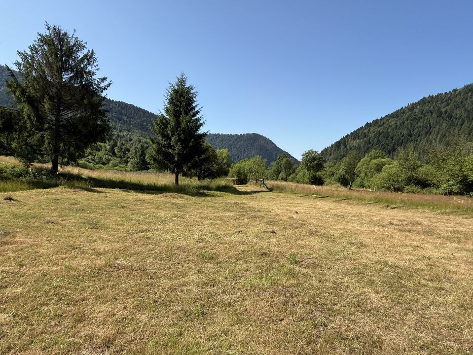 Продається ділянку в курортному селі гір Закарпаття