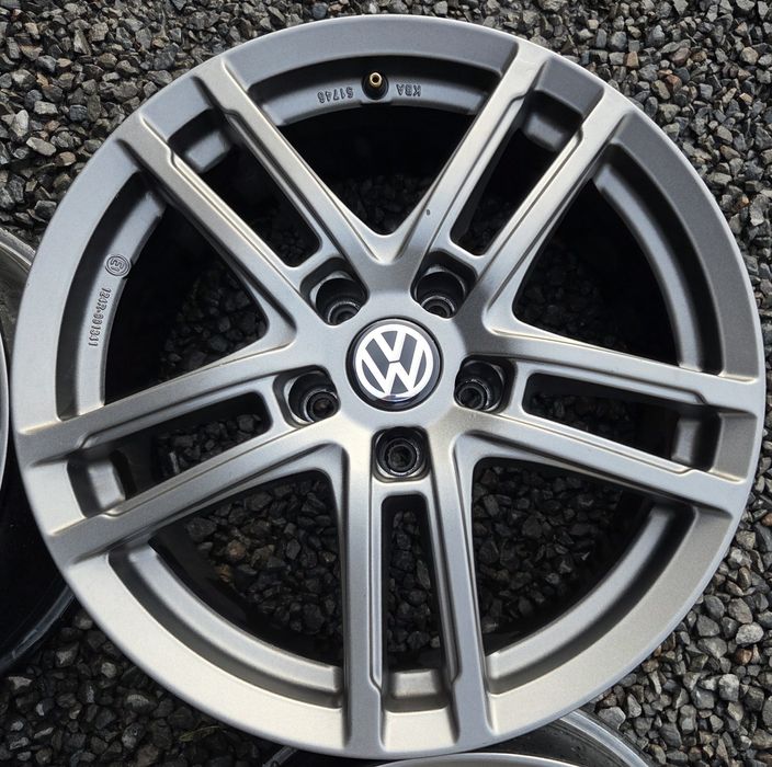 5 112 R17 Volkswagen Tiguan Passat Golf Jetta