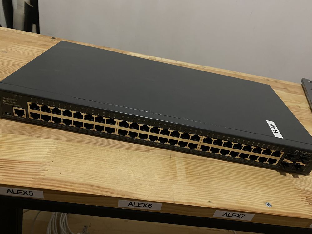 Коммутатор TP-LINK JetStream TL-SG3452 | управляемый, 48 портов