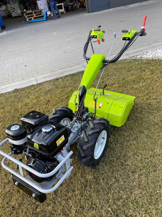 GRILLO G110 - ciągnik jednoosiowy + glebogryzarka