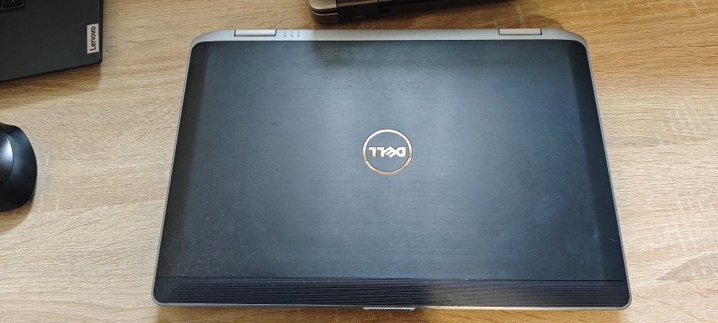 Laptopy Dell e6xxx