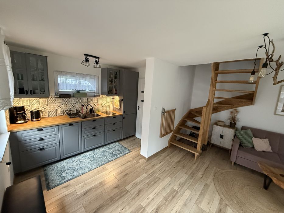 Wynajem domku Pine House Ostrowo -Jastrzębia Góra