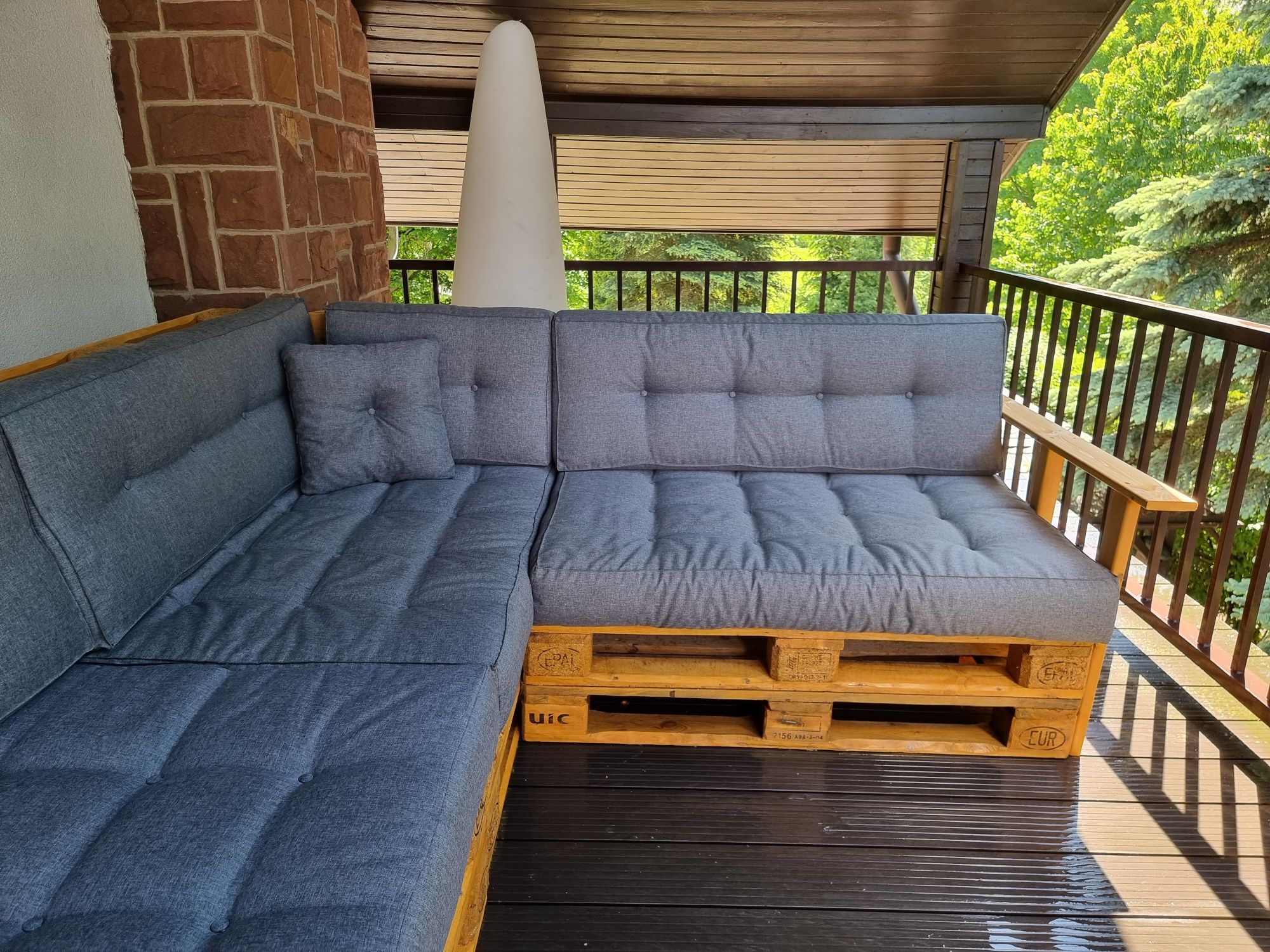 Meble z palet sofa z palet